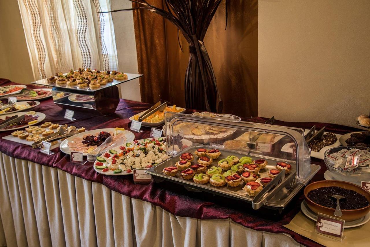 Hotel Crown Inn Μουλτάν Εξωτερικό φωτογραφία