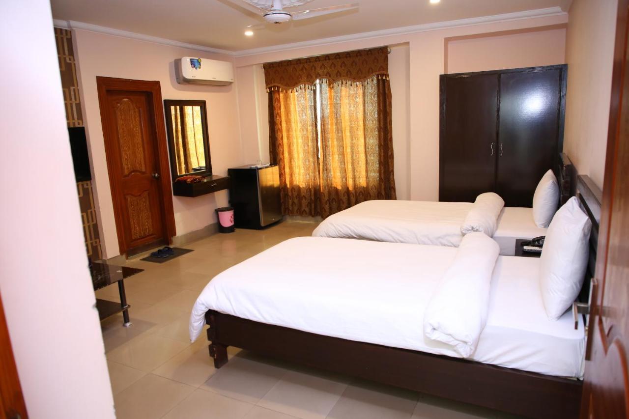 Hotel Crown Inn Μουλτάν Εξωτερικό φωτογραφία