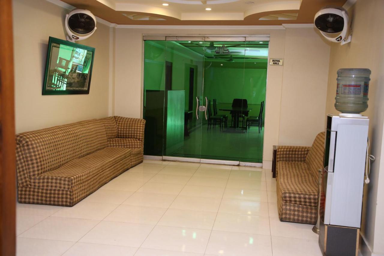 Hotel Crown Inn Μουλτάν Εξωτερικό φωτογραφία